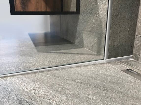 Listwa spadkowa lewa 10mm, 1200mm - stal nierdzewna mat