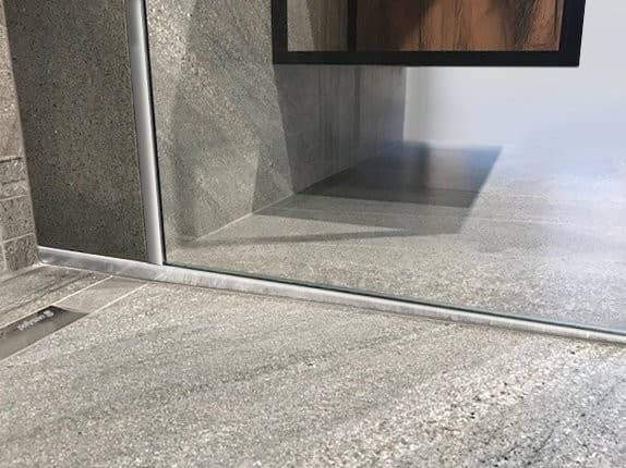 Listwa spadkowa prawa 10mm, 1200mm, stal nierdzewna mat