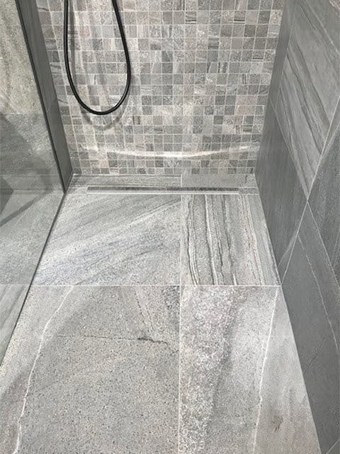 Lewa listwa spadkowa 12mm, 1200mm, stal nierdzewna mat