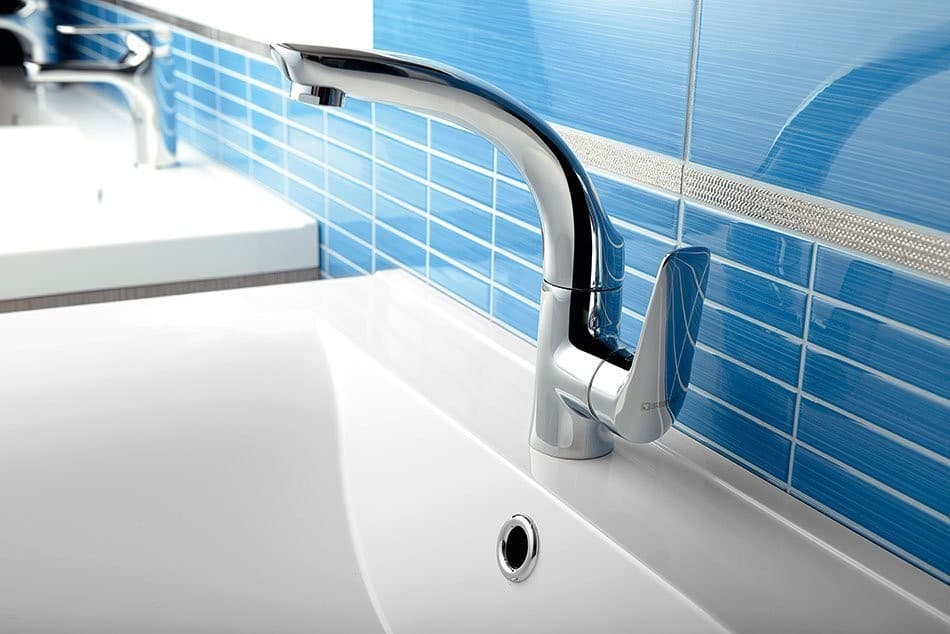 FLY bateria umywalkowa z obrotową wylewką, bez odpływu, z ECO głowica, chrom