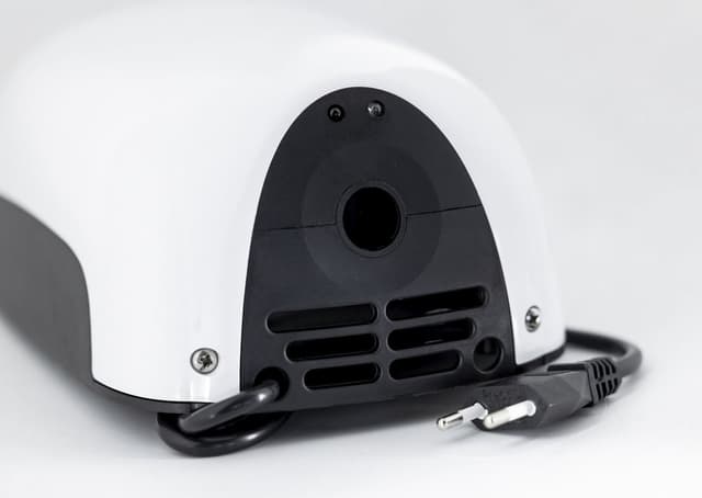 EMPIRE COMPACTJET MINI suszarka do rąk, bezdotykowa 230 V, 900 W, 156x238xx99,5mm, ABS, biała