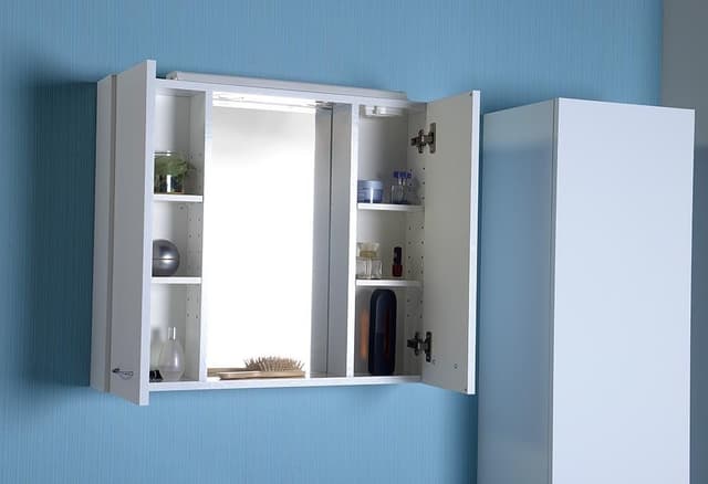 Szafka łazienkowa ZOJA/KERAMIA FRESH z lustrem i oświetleniem LED, 70x60x14cm