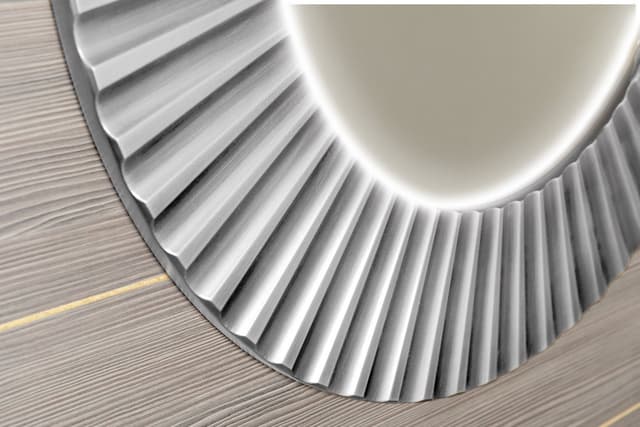 PRIDE okrągłe lustro z oświetleniem LED w ramie średnica 75cm, srebro