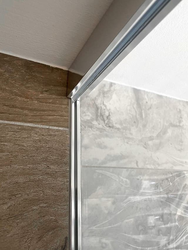 ARCHITEX zestaw do mocowania szkła podłoga-ściana-sufit z listwą spadkową, 1615x2600mm, prawy, polerowany aluminium